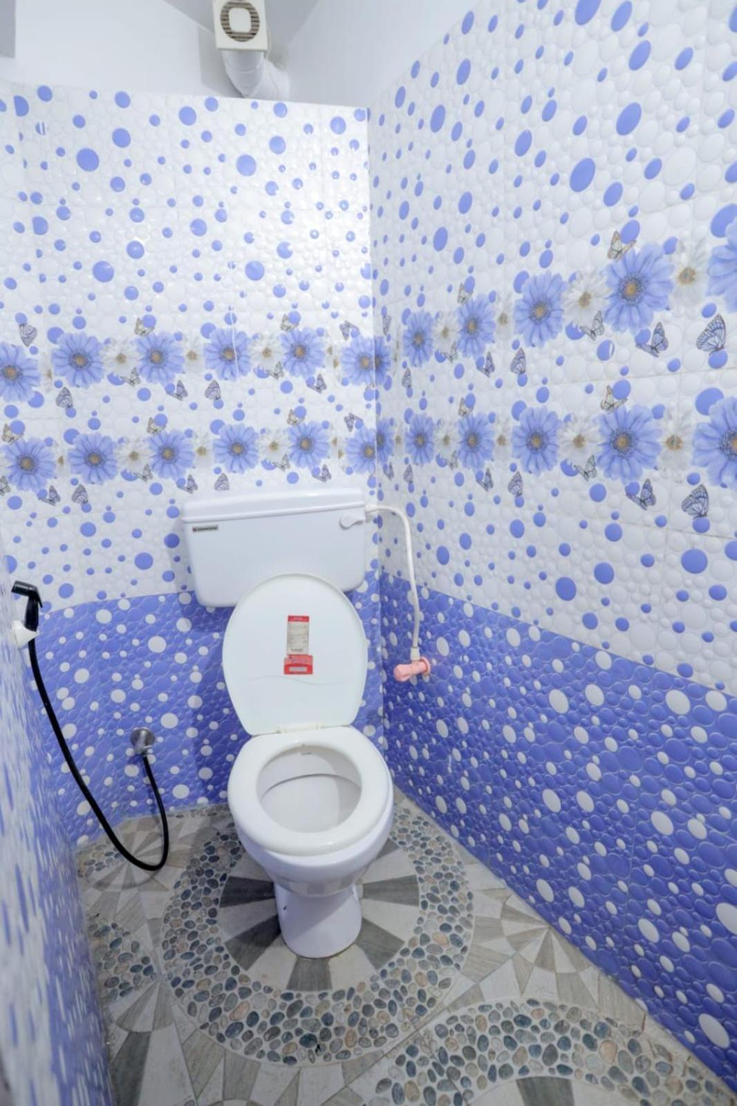 El Lora Resldency Bed & Breakfast Munnar Ngoại thất bức ảnh